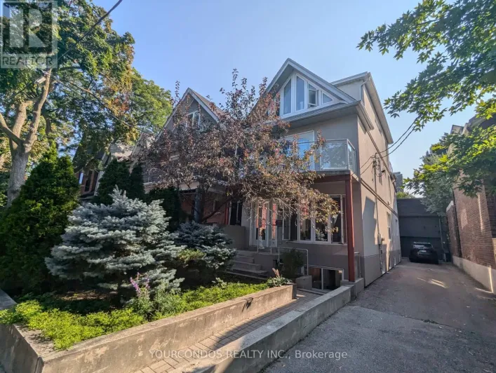 UPPER A - 193 BRUNSWICK AVENUE, Toronto