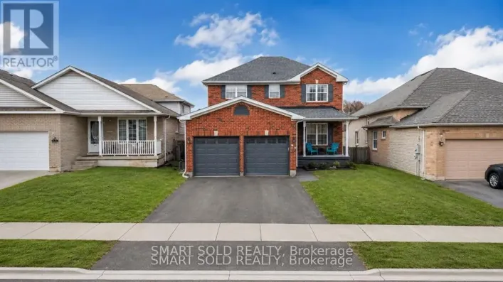 UPPER BEDROOM - 28 LEGGOTT AVENUE, Barrie