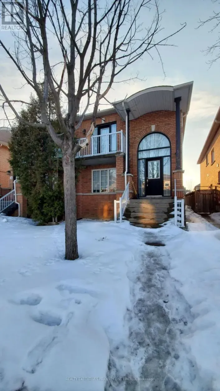 UPPER FLOOR - 18 ED QUIGG WAY, Vaughan
