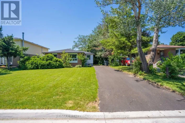 UPPER LEVEL - 23 FIDELIA CRESCENT, Brampton