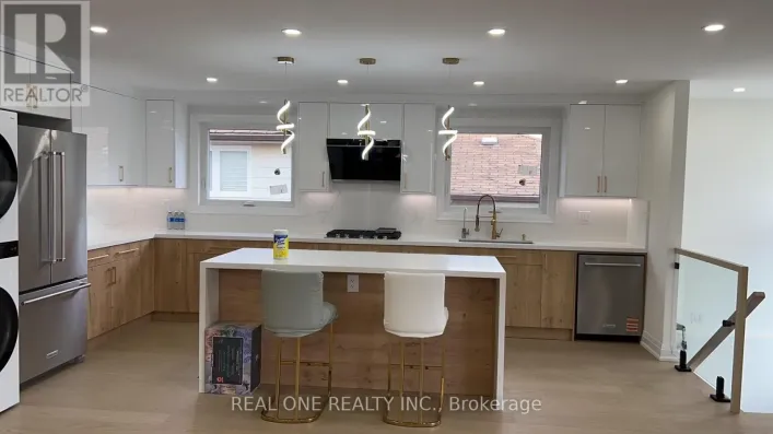 UPPER LEVEL - 3366 STRABANE DRIVE, Mississauga