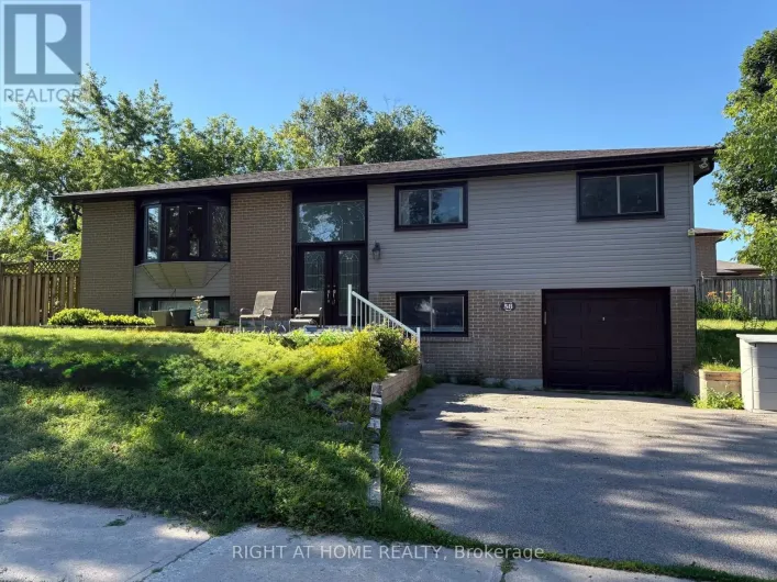 UPPER LEVEL - 58 DEVINS DRIVE, Aurora