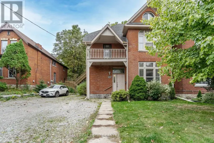 UPPER LOFT - 267 ABERDEEN AVENUE, Hamilton