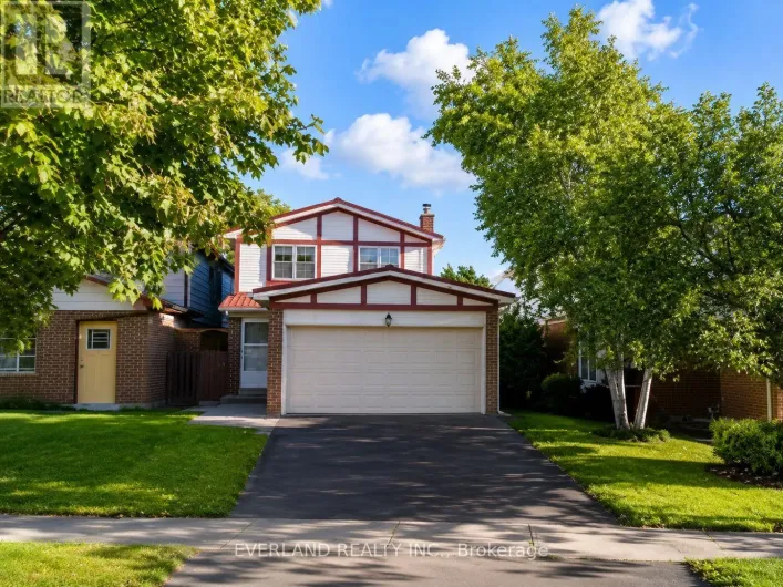 UPPER NO2 BEDROOM - 3 HARTLEYWOOD DRIVE, Toronto