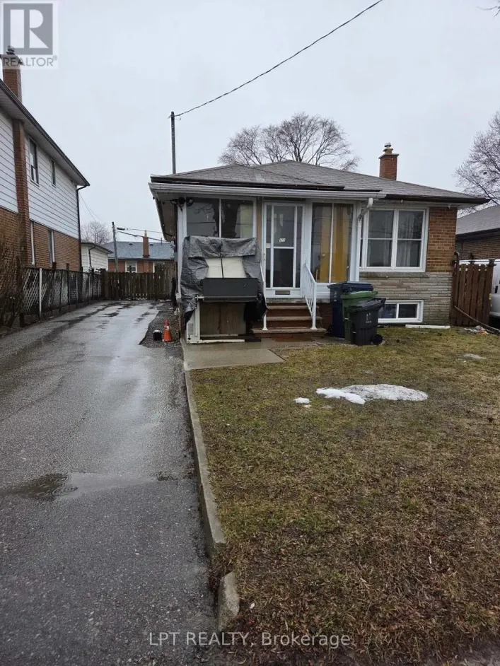 UPPER ONLY - 478 BRIMLEY ROAD, Toronto