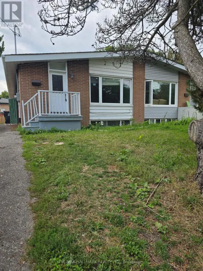 UPPER PORTION - 53 BILLINGTON CRESCENT, Toronto