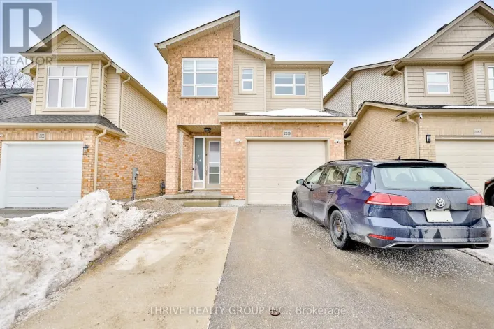 UPPER UNIT - 2059 CEDARPARK DRIVE, London North