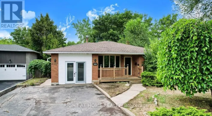 #UPPER UNIT - 215A PARIS RD. ROAD, Brantford