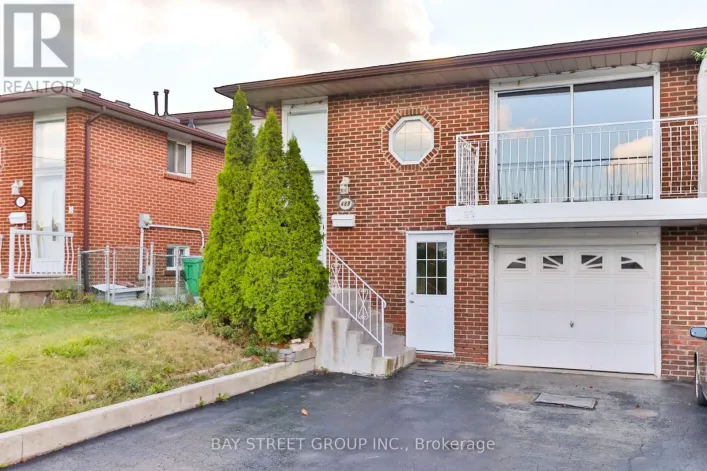 UPPER UNIT - 489 FERGO AVENUE, Mississauga