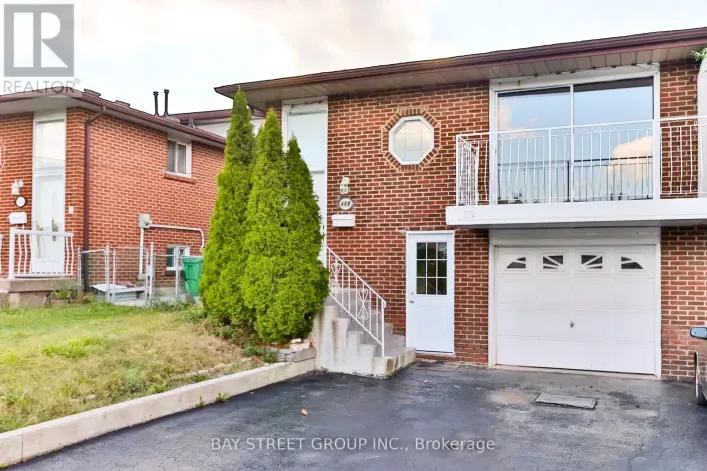 UPPER UNIT - 489 FERGO AVENUE, Mississauga