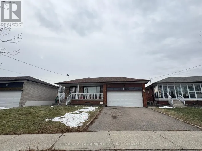 UPSTAIR 10 LASKAY CRESCENT, Toronto