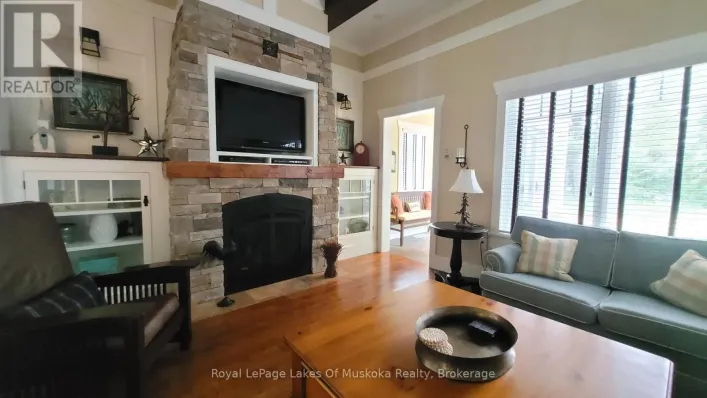 VILLA 5  WEEK 2 - 1020 BIRCH GLEN ROAD, Lake of Bays