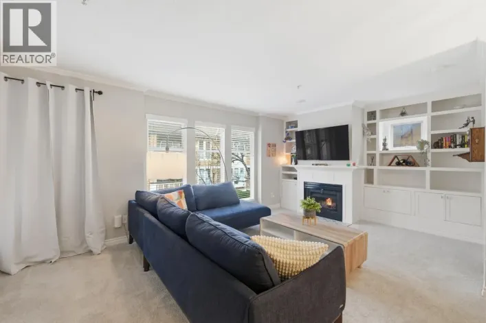 W206 639 W 14TH AVENUE, Vancouver