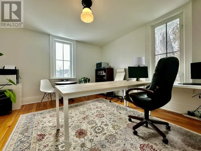 W5 - 132 HIGHWAY 7, Pickering