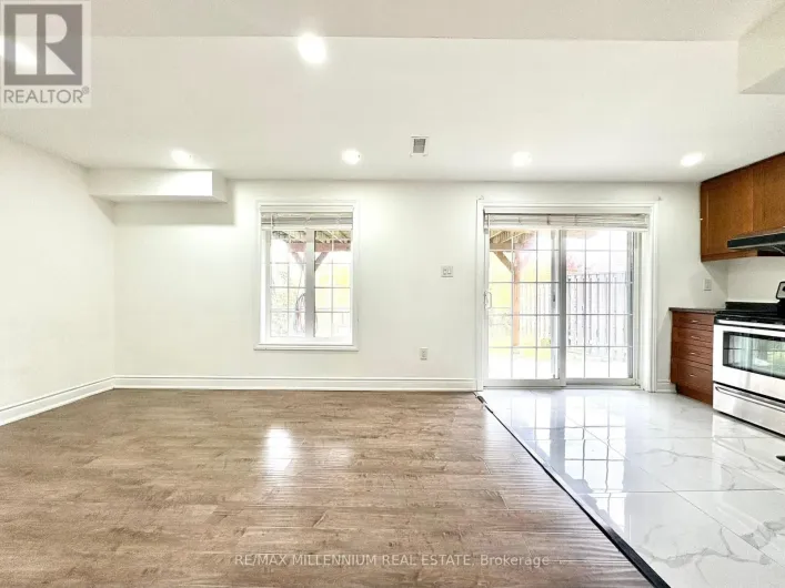 WALK OUT UNIT - 41 STONEYLAKE (LOWER) AVENUE, Brampton