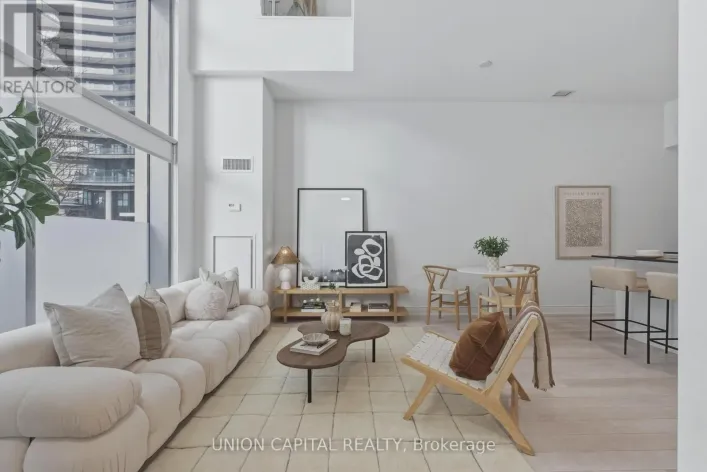 WL04 - 80 MARINE PARADE DRIVE, Toronto