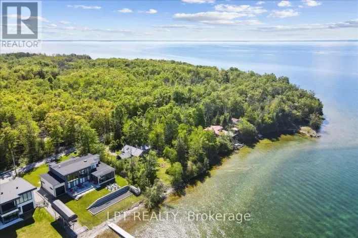 House for sale: 1689 CHIEF JOSEPH SNAKE ROAD, Georgina Islands