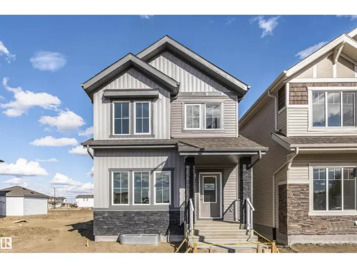 House for sale: 1531 211 ST NW, Edmonton