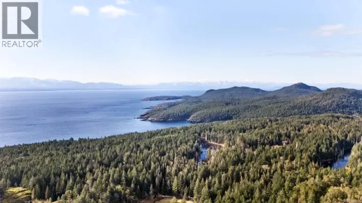 333 Main Rd, Lasqueti Island