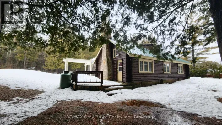House for sale: 18 STOKES RIVER ROAD, Northern Bruce Peninsula