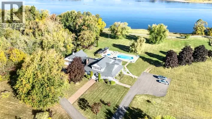 House for sale: 1337 Woodstock Road, Fredericton
