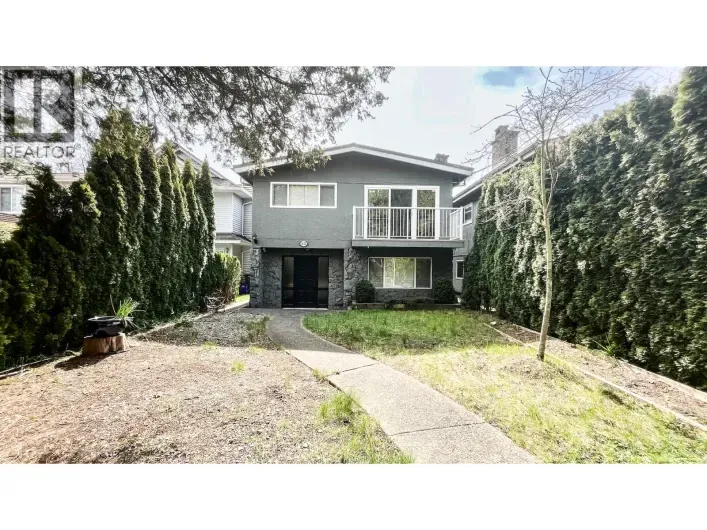 House for sale: 1420 PARK DRIVE, Vancouver