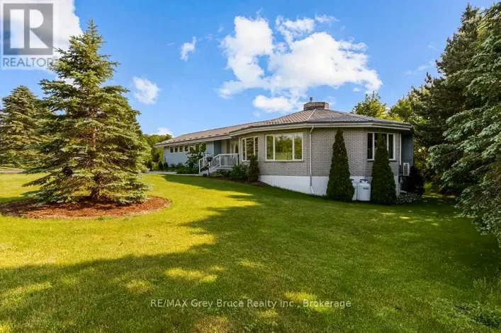 House for sale: 15 ISTHMUS BAY ROAD, Northern Bruce Peninsula
