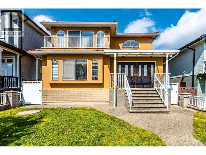 House for sale: 927 E 50TH AVENUE, Vancouver