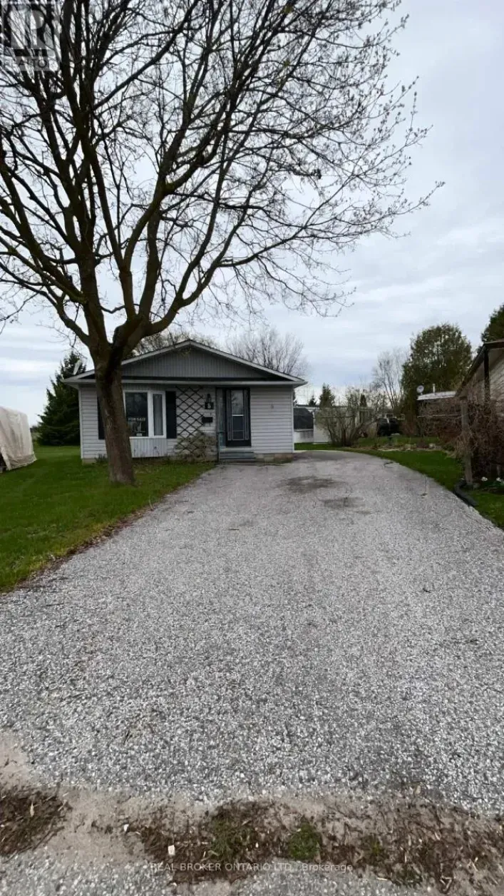 House for sale: 8 MAPLE LEAF TERRACE, Innisfil