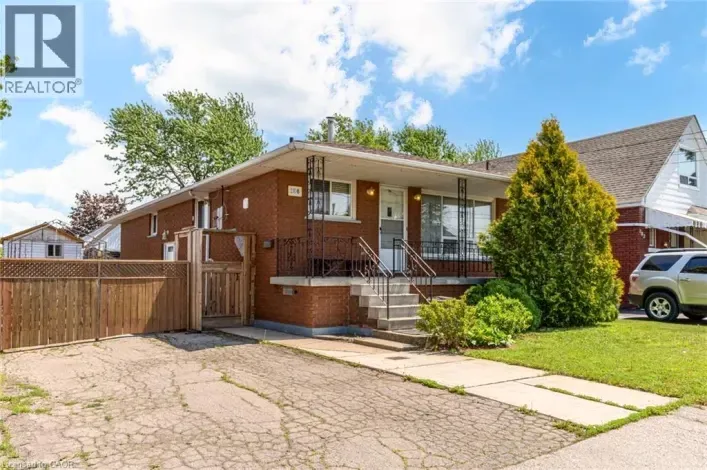 House for sale: 186 ADELINE Avenue, Hamilton