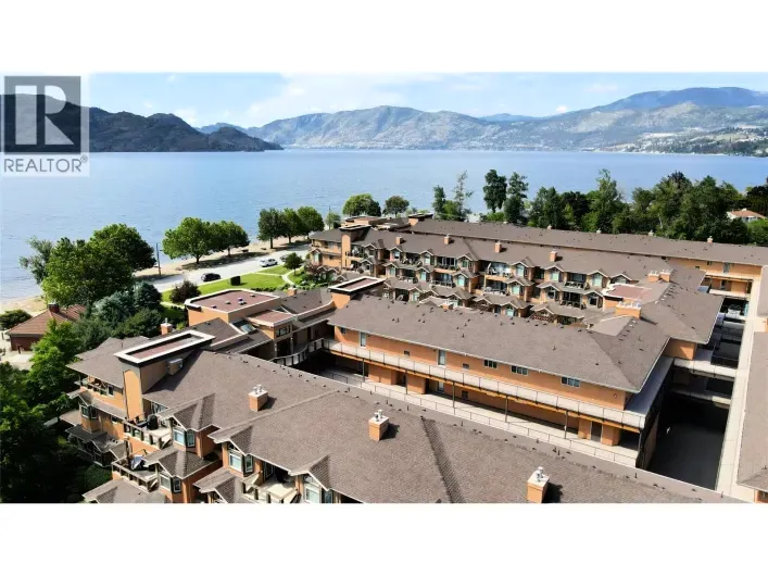 Apartment for sale: 3996 Beach Avenue Unit# 335, Peachland