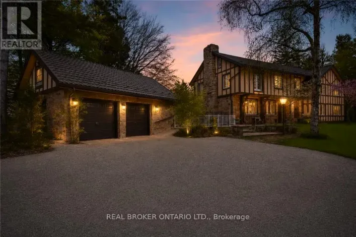 House for sale: 353 SULPHUR SPRINGS ROAD, Hamilton