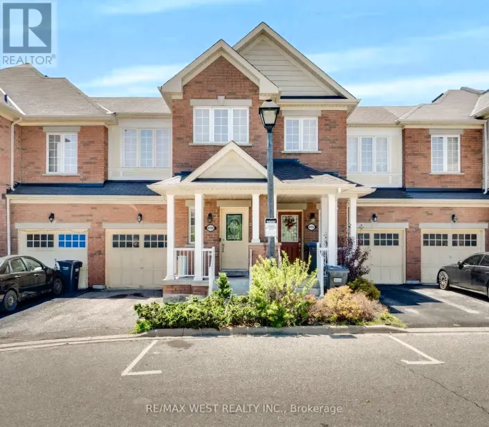 Row / Townhouse for sale: 3 - 9704 MCLAUGHLIN ROAD N, Brampton