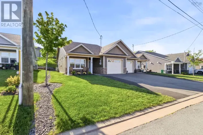 House for sale: 8 Goldenrod Court, Falmouth