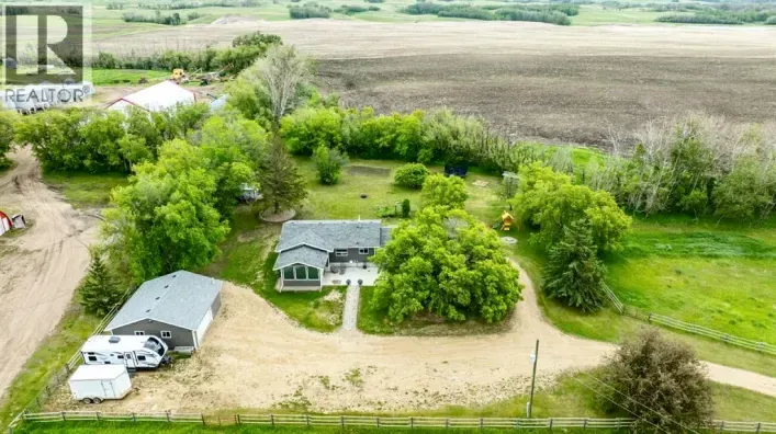 House for sale: 40509 Range Road 234, Rural Lacombe County