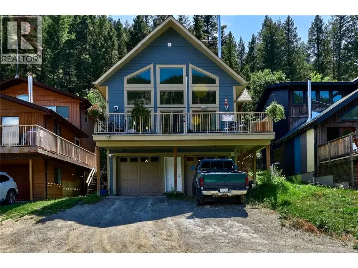 House for sale: 1848 Paul Lake Road, Kamloops