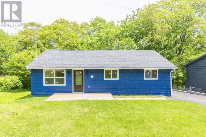 House for sale: 27 Meadowview Drive, Bedford
