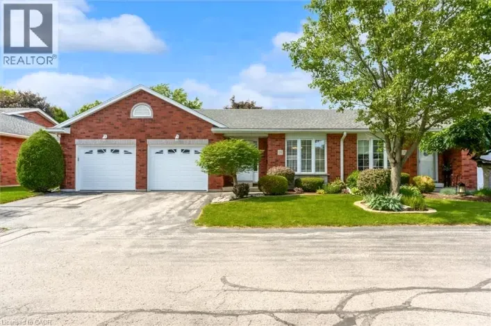 Row / Townhouse for sale: 175 VICTORIA Street Unit# 16, Simcoe
