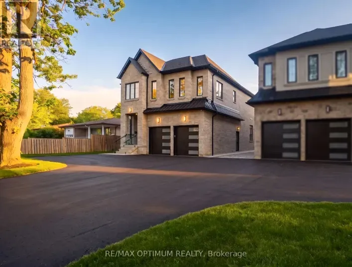 House for sale: 30 MCLAUGHLIN ROAD N, Brampton