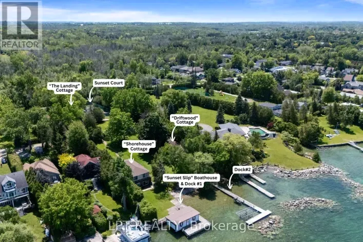 House for sale: 678 LAKE DRIVE E, Georgina