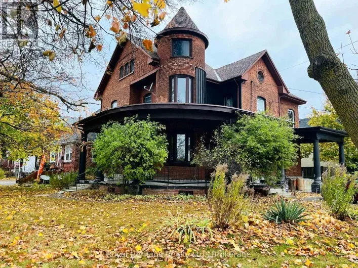 Other for rent: 3 - 80 BRIDGE STREET W, Belleville