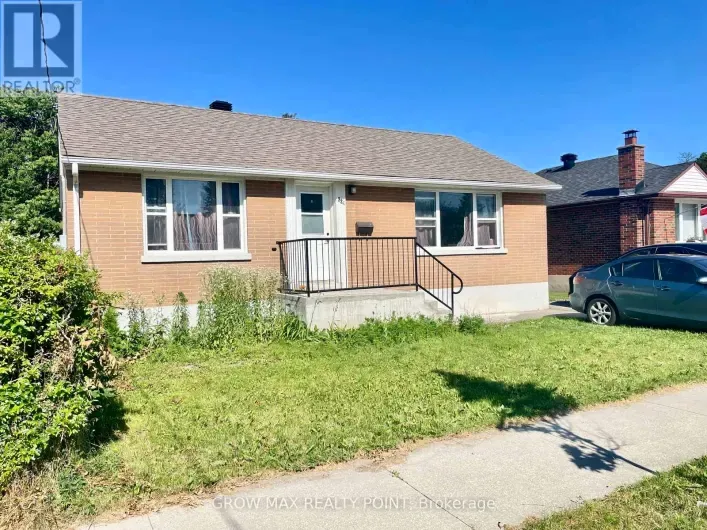 House for sale: 321 HIGHLAND AVENUE W, Oshawa