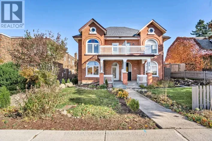 House for sale: 17 FIRST STREET, Orangeville
