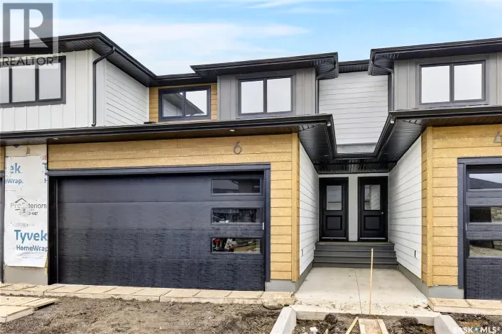Row / Townhouse for sale: 6 830 Brighton BOULEVARD, Saskatoon