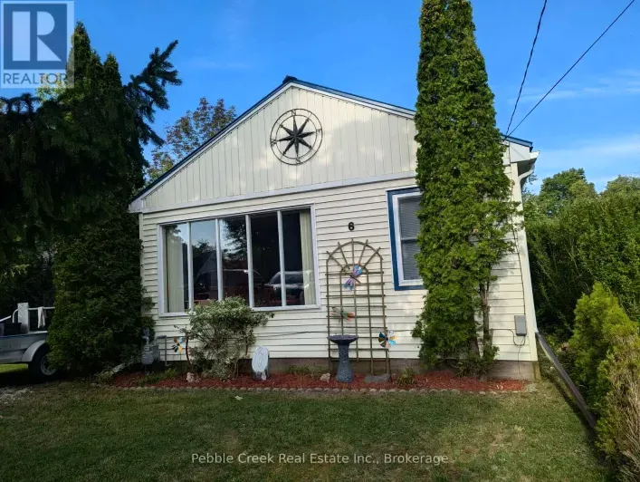 House for sale: 6 PARK ROAD, Central Huron