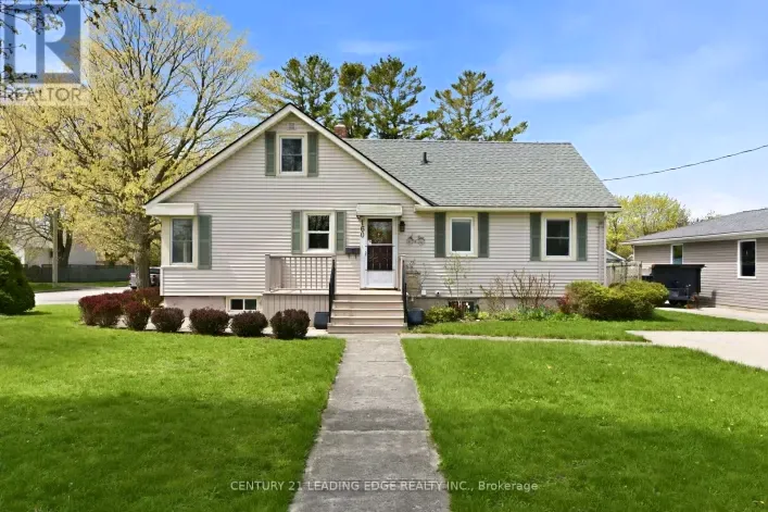 House for sale: 160 WIDDER STREET, Goderich)