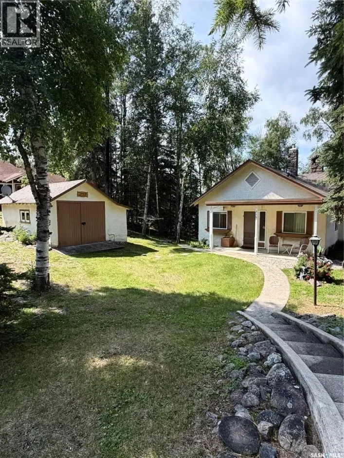 House for sale: 316 Prospect DRIVE, Prince Albert National Park