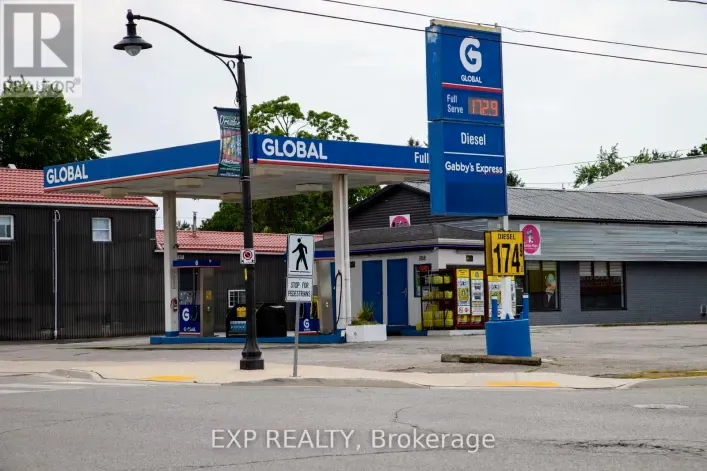 308 ST GEORGE STREET, Chatham-Kent