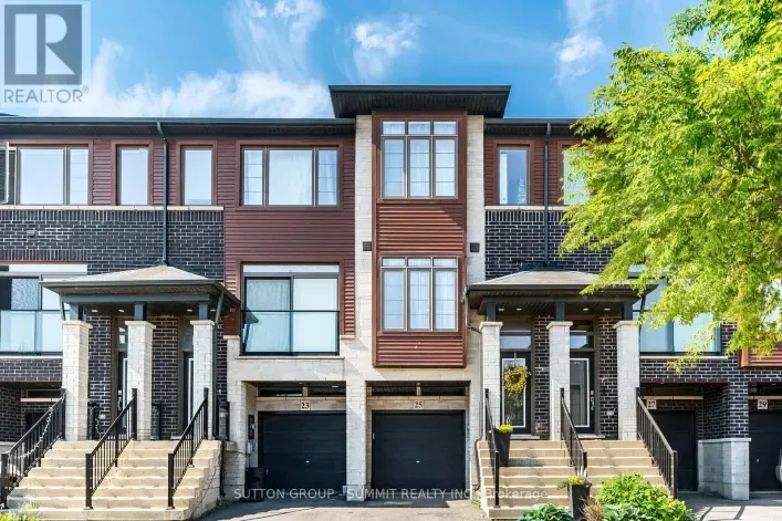 Row / Townhouse for sale: 25 SOHO STREET, Hamilton