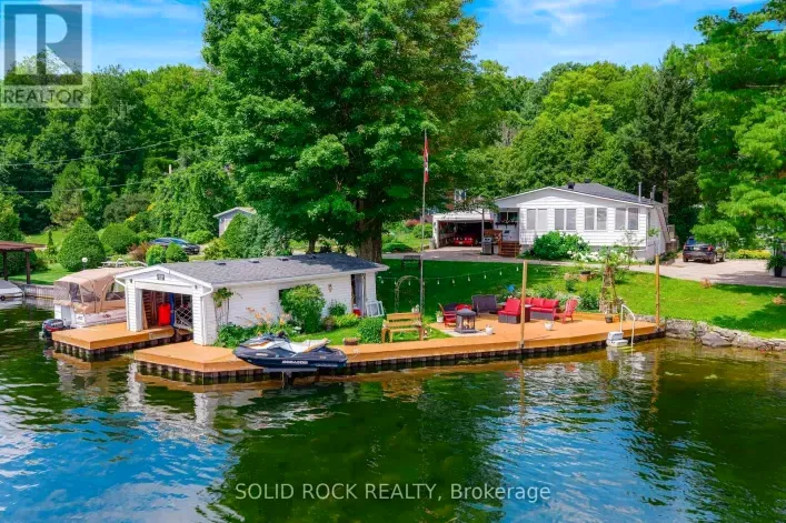 House for sale: 3539 R35 ROUTE, Rideau Lakes